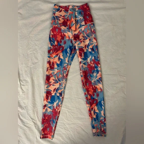 Old navy flower leggings sale